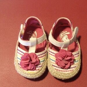 Baby shoes 3 - 6 months made by place